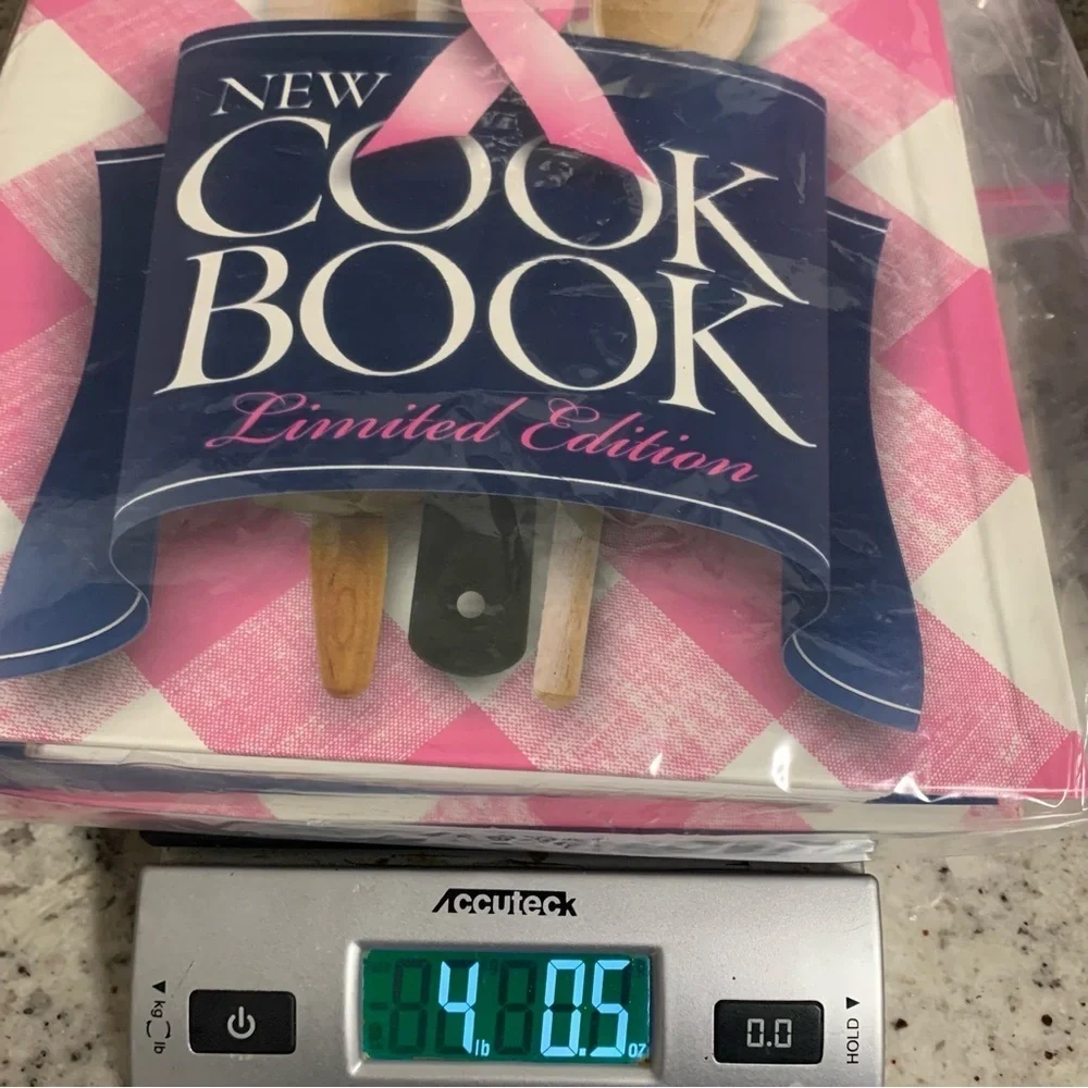 🎒BTS SALE📚 Better Homes and Gardens New Cook Book: Pink Plaid